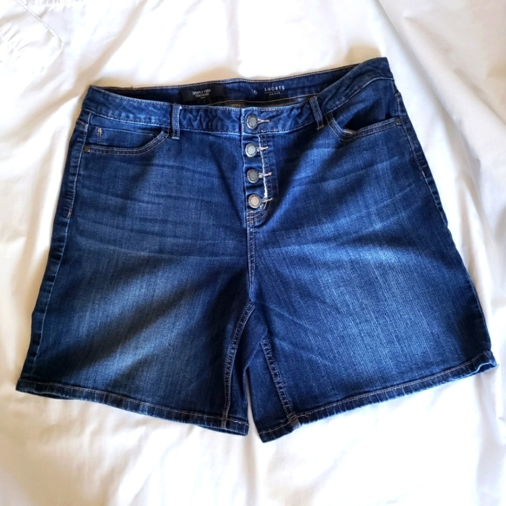 Vera Wang Blue Jean Shorts Tailored Denim Fit